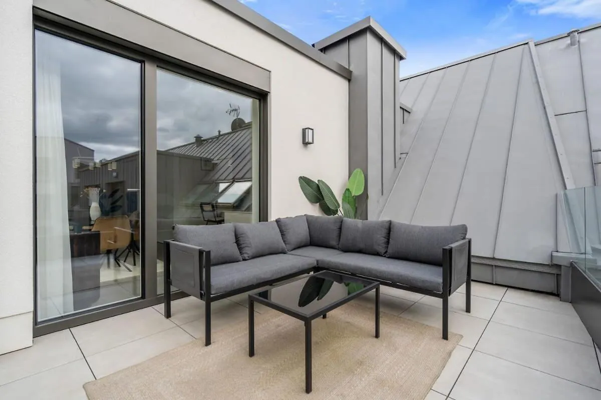 Luxury 2Br, Free Parking, Balcony Apartment Luxembourg