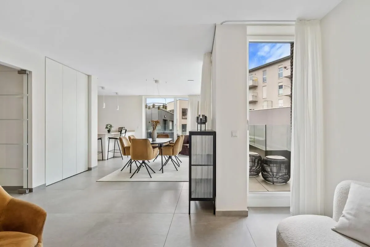 Luxury 2Br, Free Parking, Balcony Apartment Luxembourg