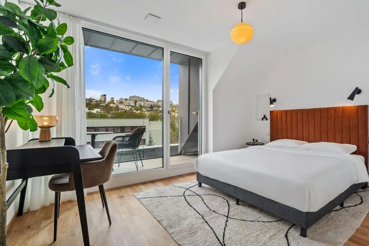 Luxury 2Br, Free Parking, Balcony Apartment Luxembourg